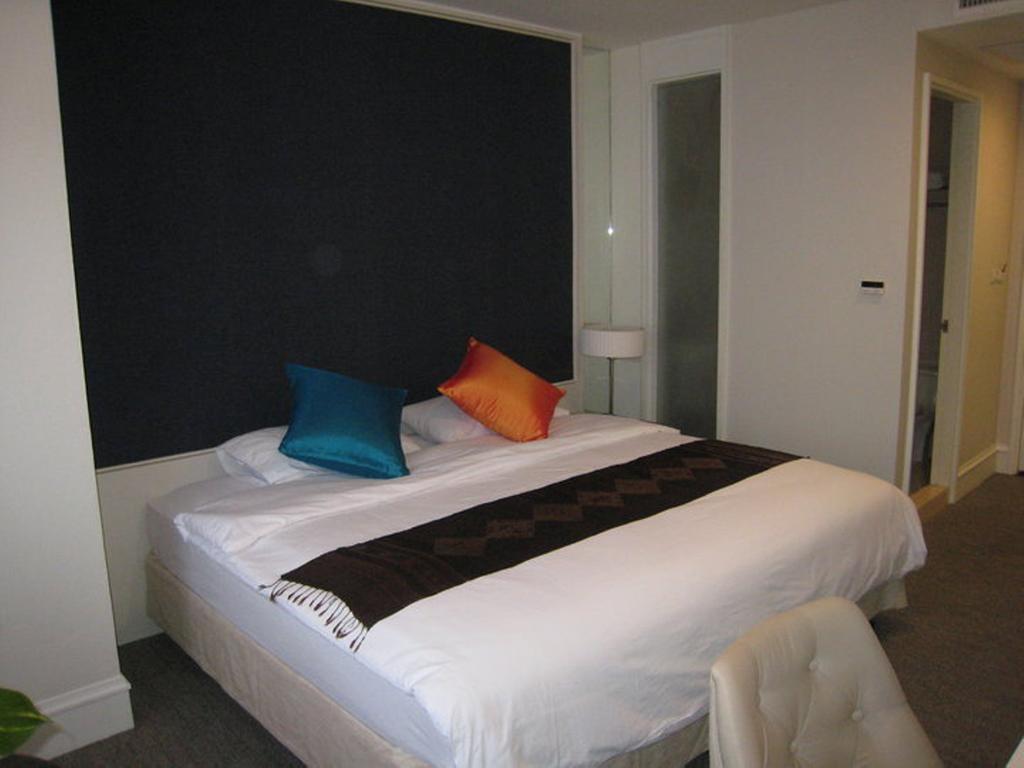 Aphrodite Inn Bangkok Room photo